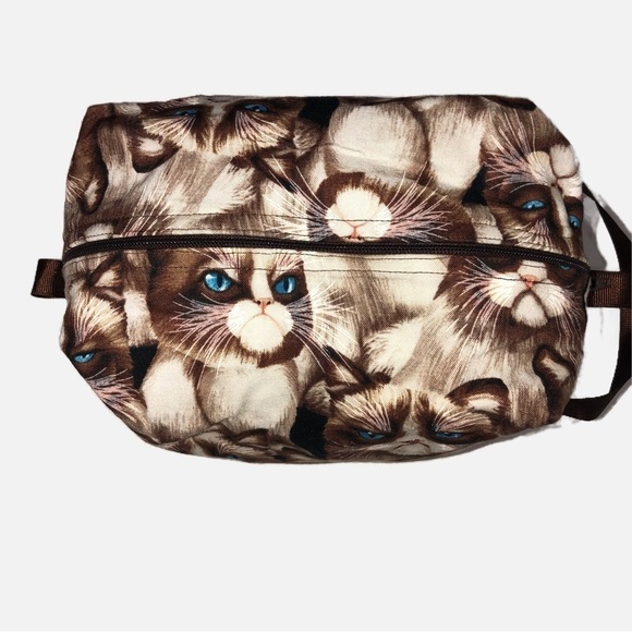 Grumpy Blue Eyed Cat Toiletries Makeup Bag Hand Crafted Brown - Picture 1 of 8